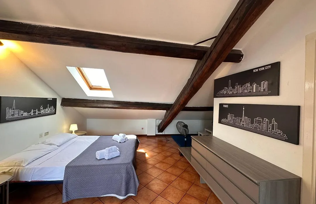 Mondadori Apartment - Luxury Terrace near Porta Nuova, Duomo&Navigli-1